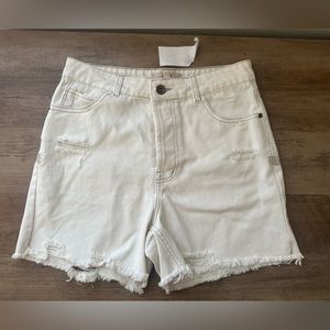 Denim white shorts. Size 27. New with tags